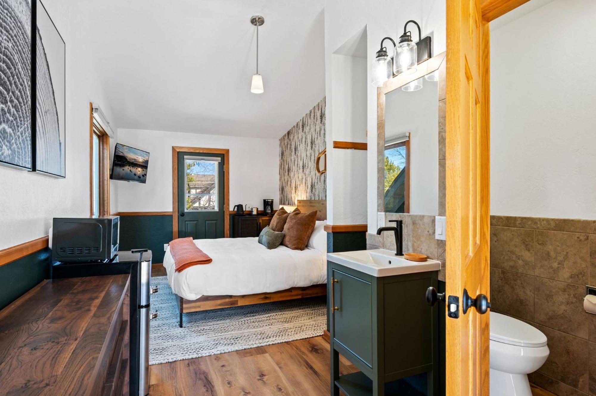 Spruce & Shore Motel Fish Creek Luaran gambar