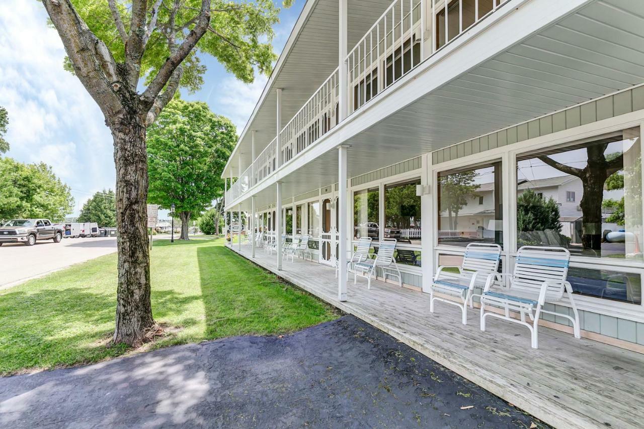 Spruce & Shore Motel Fish Creek Luaran gambar