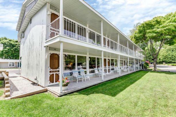 Spruce & Shore Motel Fish Creek Luaran gambar